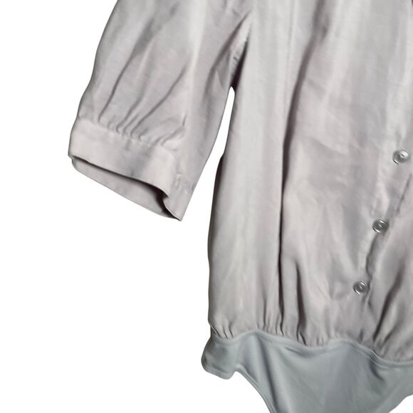 Express Blouse Women's Medium Gray Short Sleeve One Piece Button Up Preppy - Picture 4 of 10